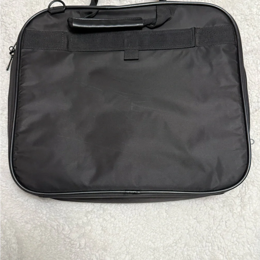 NWOT Targus CVR400 Laptop Briefcase 14–15” Computer Case Travel Work Bag